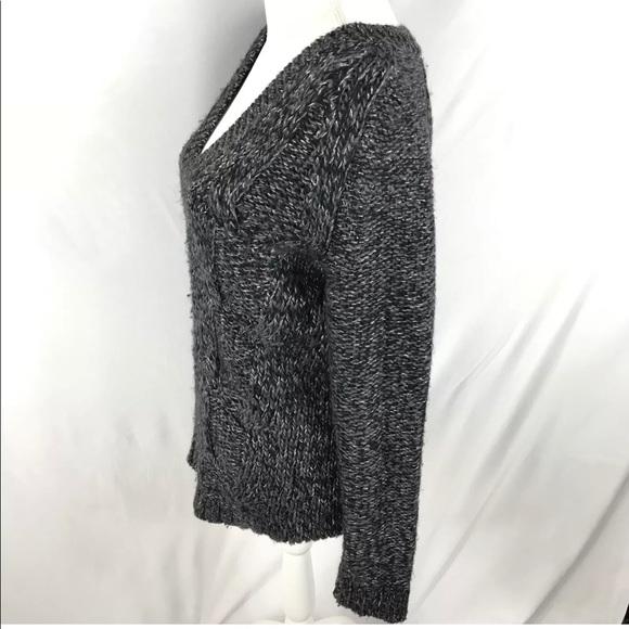 Ann Taylor Chunky Knit V-Neck Sweater Size M - Picture 5 of 7